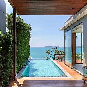 One-Bedroom Villa Sea View
